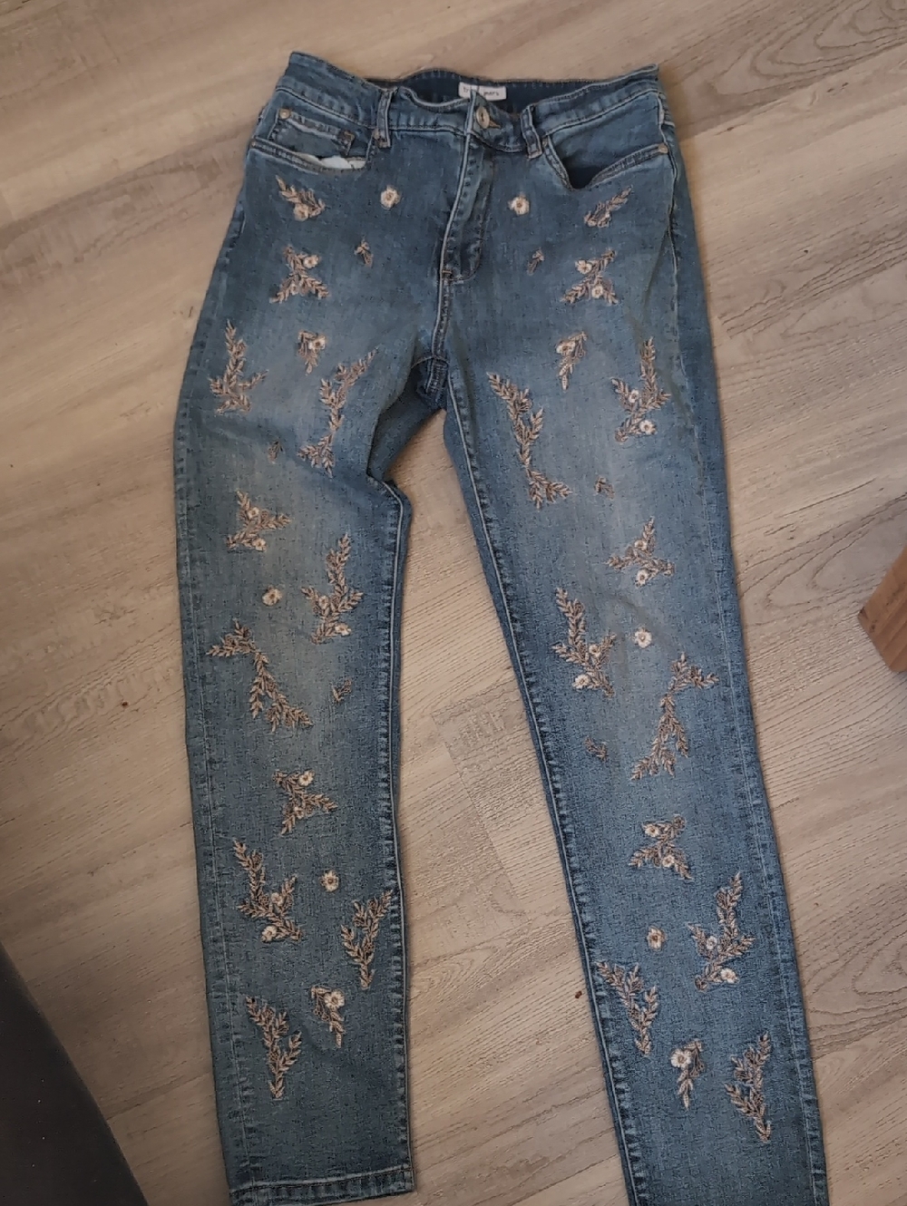 New Women's Embroidered Tribal Denim Jeans